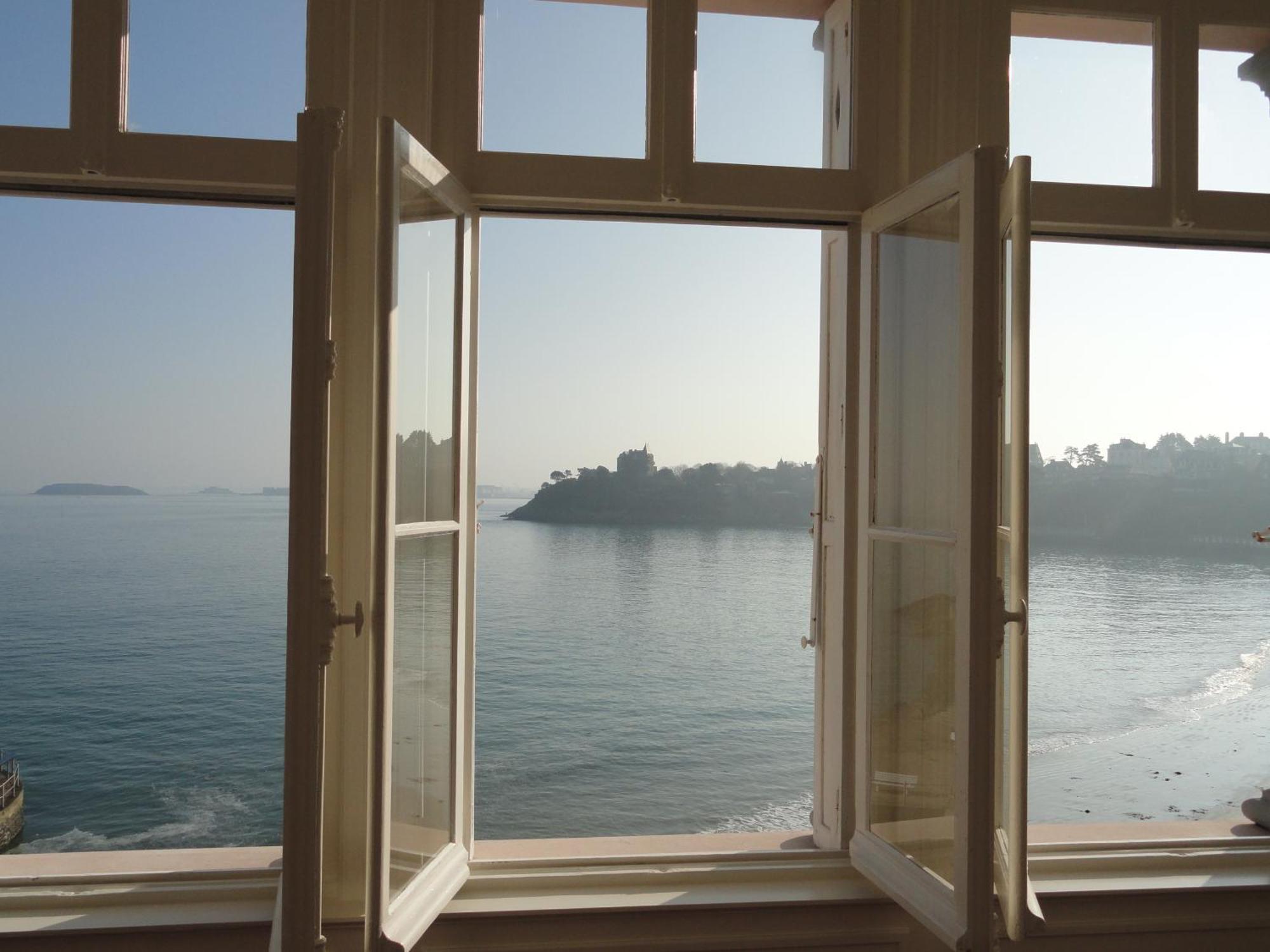 Hotel Villa Reine Hortense Dinard Esterno foto