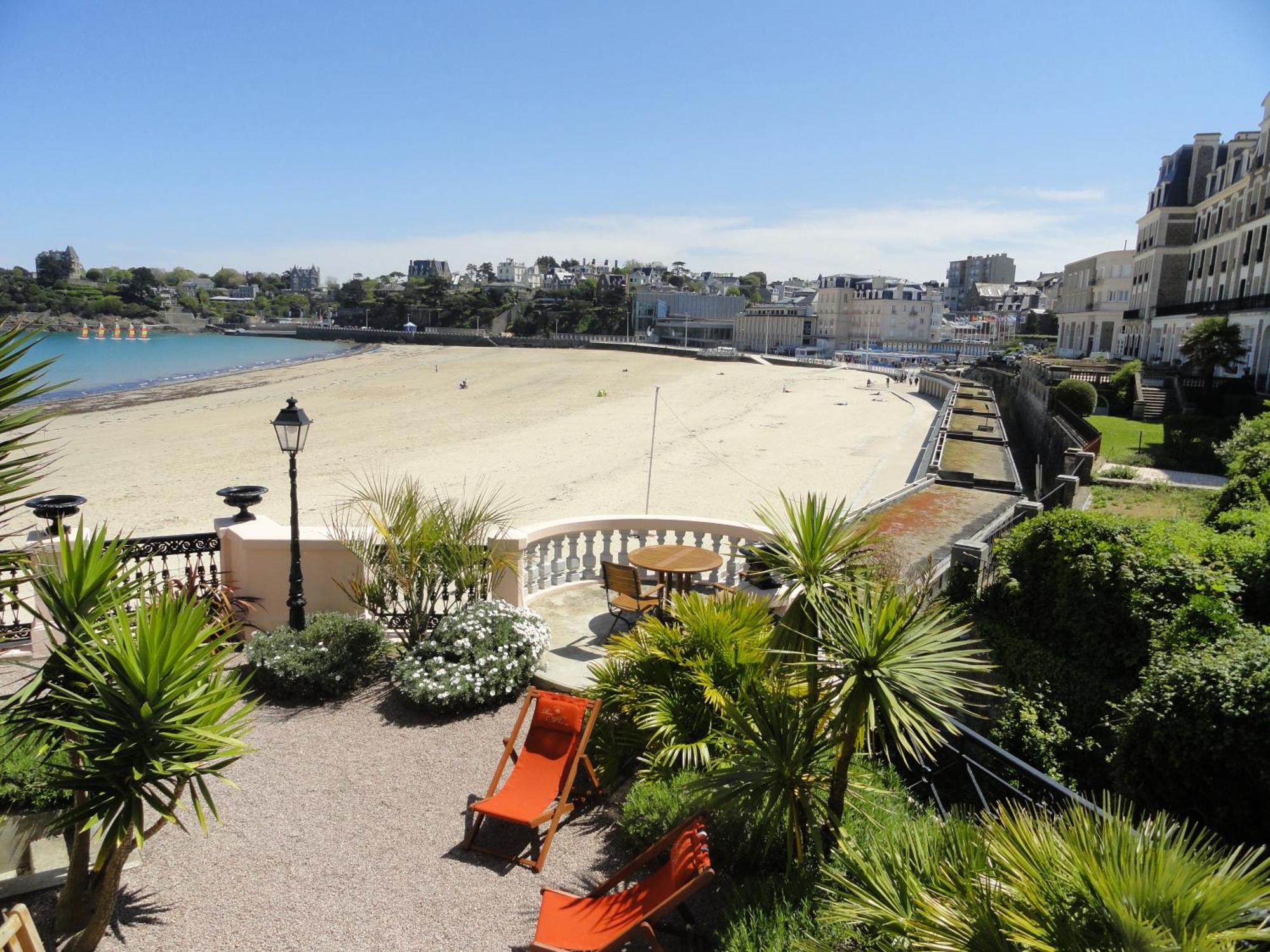 Hotel Villa Reine Hortense Dinard Esterno foto
