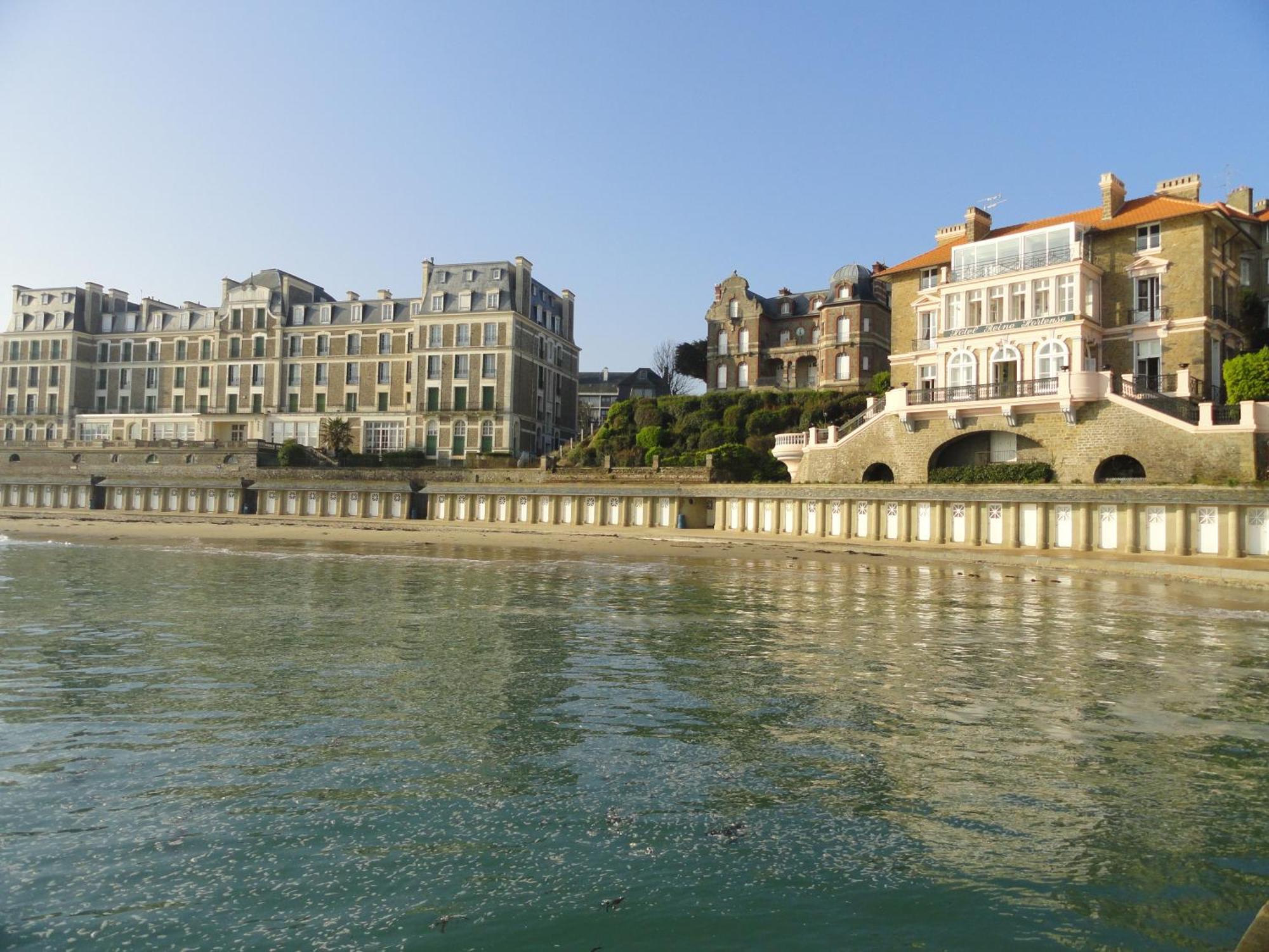 Hotel Villa Reine Hortense Dinard Esterno foto